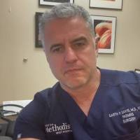 Dr Davis Garth
