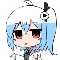 棕榈树旁