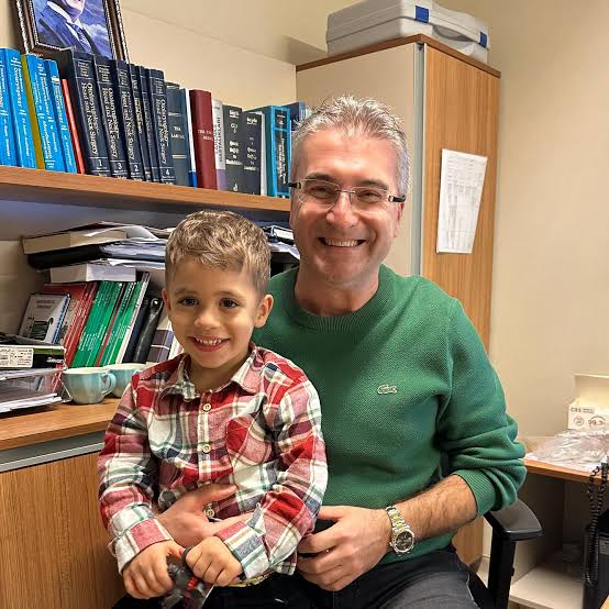 Dr Cem Erdurak