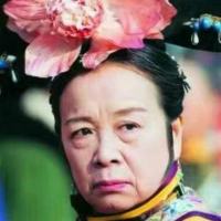 谋女郎