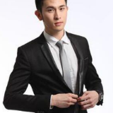 分析师范亦风2019
