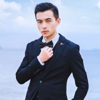 做交易的男人