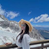 别回头、跟着光