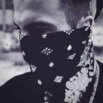 Damien.Cross