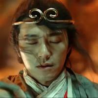 碧眼少年