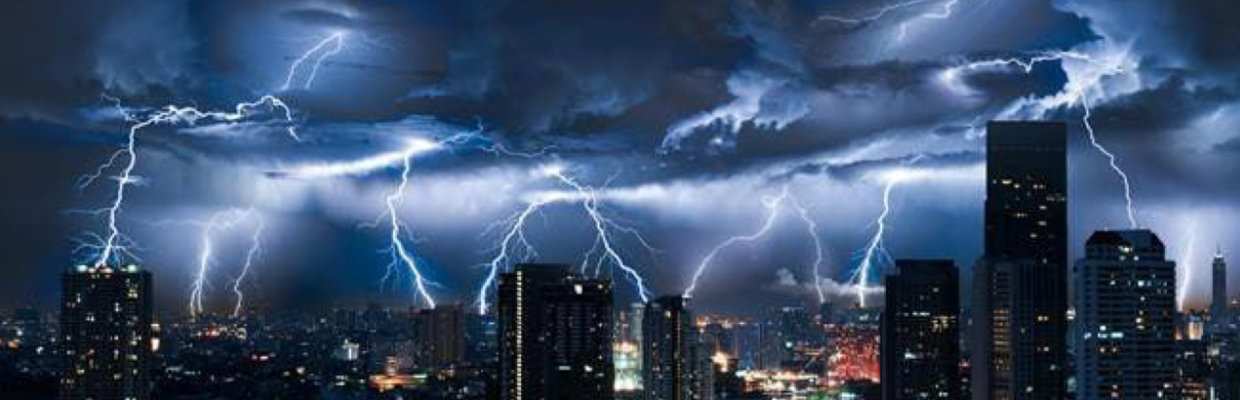 以雷霆击碎黑暗