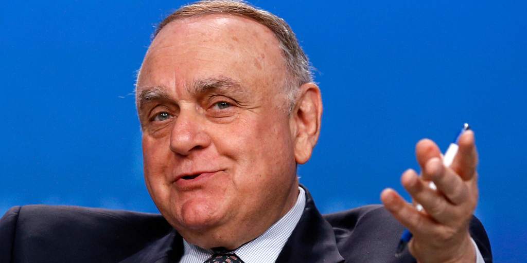 'They are just doing stupid things': Billionaire investor Leon Cooperman warns the rise of Robinhood traders will 'end in tears'