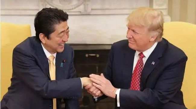 安倍开始行动！自曝引导特朗普对抗中国，3大目的曝光！
