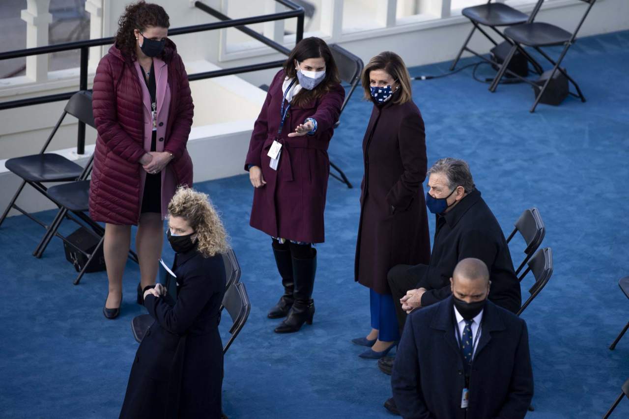 拜登就职典礼倒计时 美国众议院议长佩洛西现场检查筹备情况