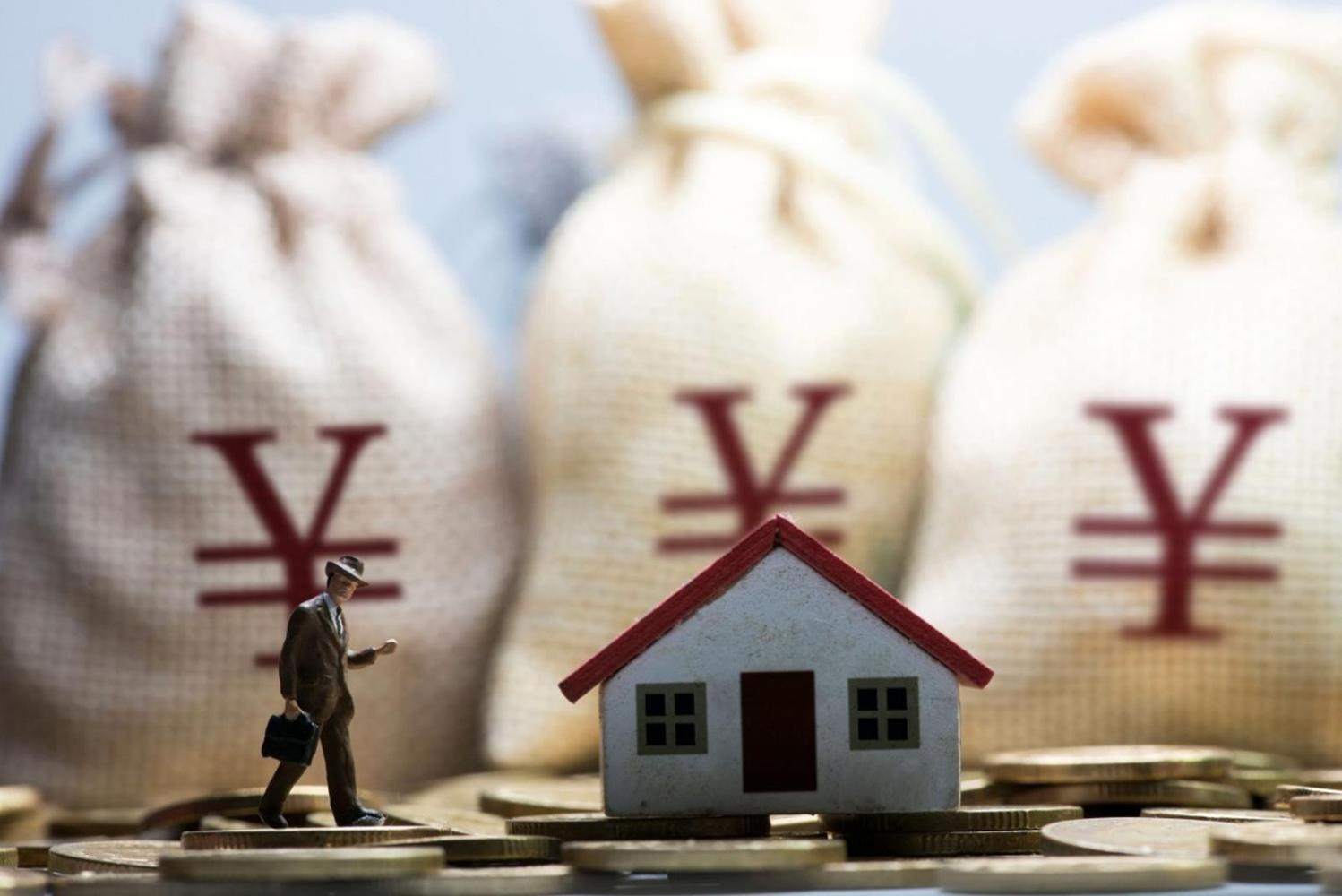 美国散户抱团逼空，中国股民也疯狂
