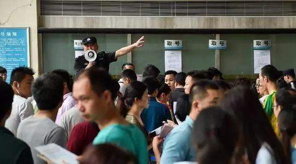 上海楼市正式宣布，一场更大风暴袭来！