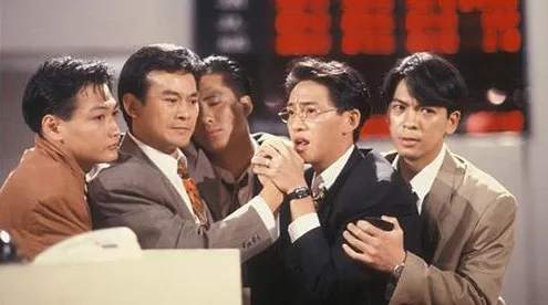 人间赌徒炒房团，炒掉的是普通人的梦想