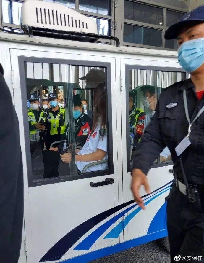 特斯拉：反正我没有错
