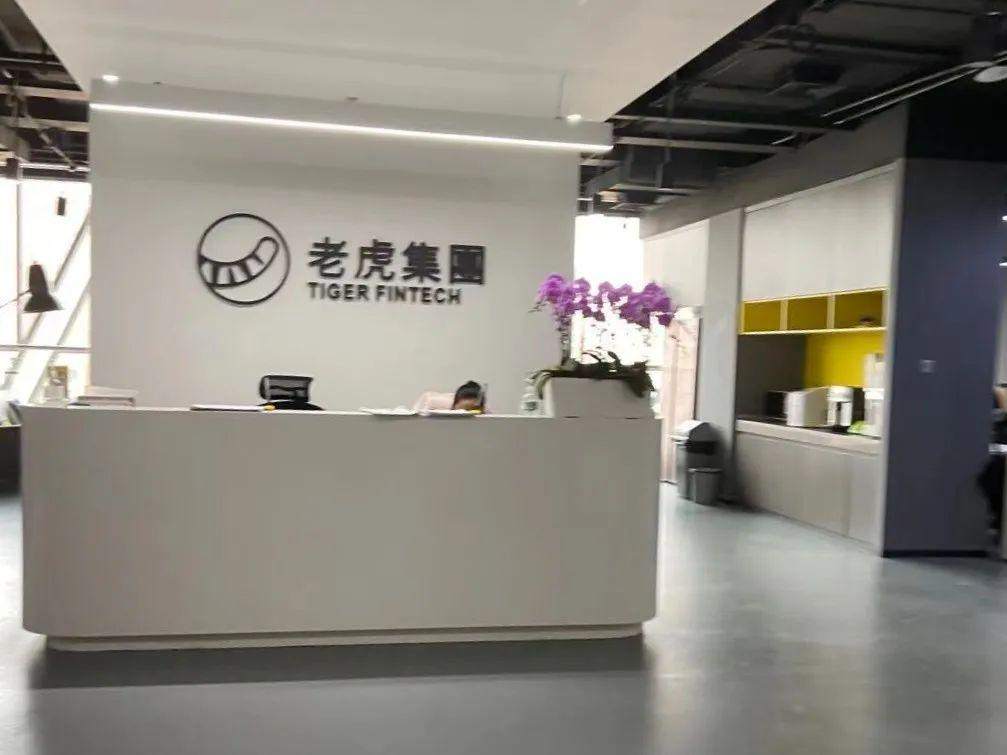 我花300万买基金，结果只剩50万