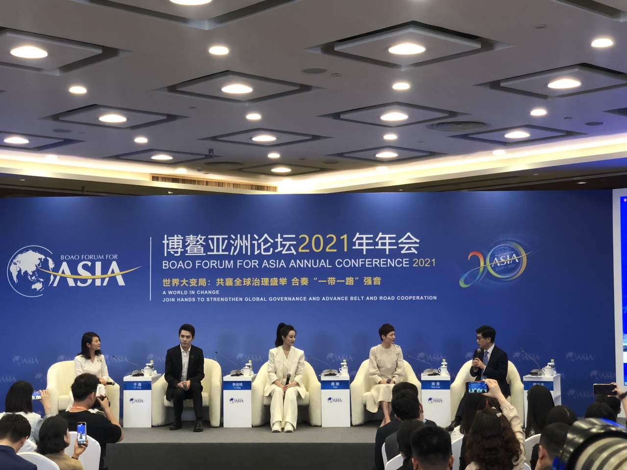 一周热点：狗狗币“上位”，特斯拉“下台”