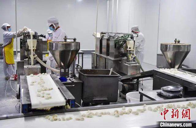 中国最low快餐之王，竟让美国人3小时吃光全店？