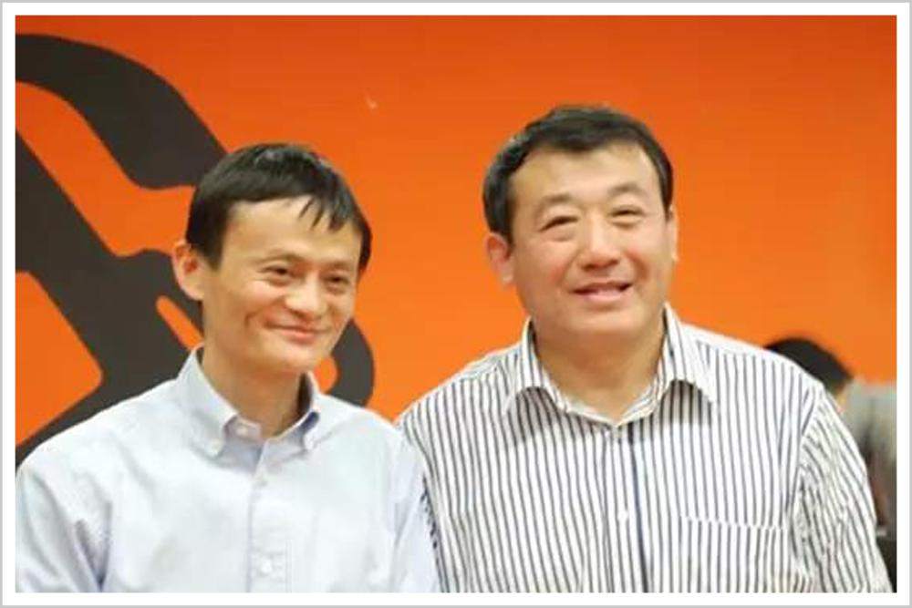 快递业最先倒下的巨人