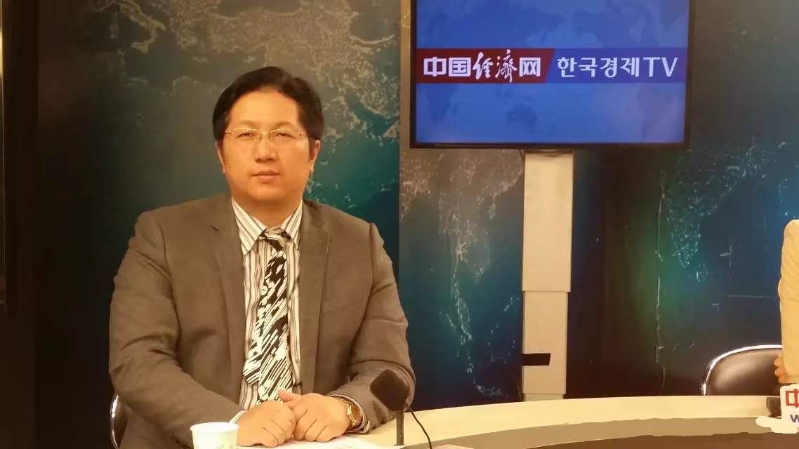 狗咬狗，咬出股市潜行10年的最大黑幕