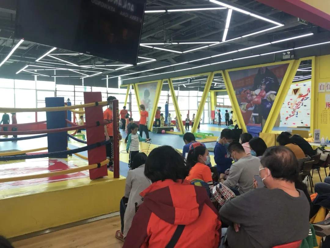 一根跳绳上的鸡娃产业链