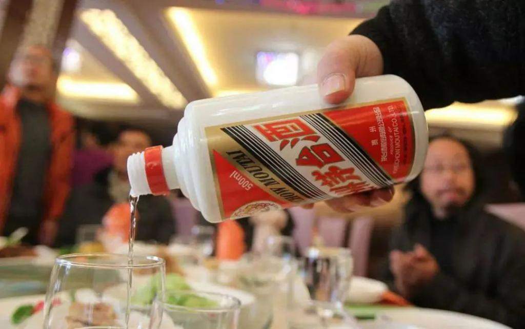 15 万人靠茅台“躺平”