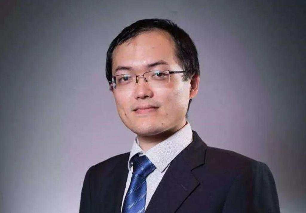 日常挨骂的“张坤们”，到底冤不冤？