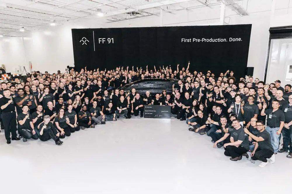 今晚敲钟,为什么还有人投资贾跃亭?