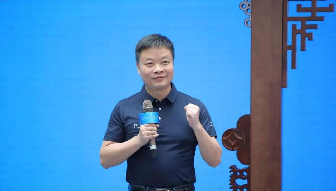 双重上市、融资140亿港元，小鹏稳了吗？