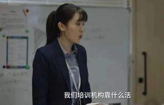 果然崩了,上万亿灰飞烟灭