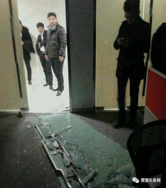 长文深扒“人类高质量男性”徐勤根的外汇业务(铁汇、SCG、亨达)及形象变迁史