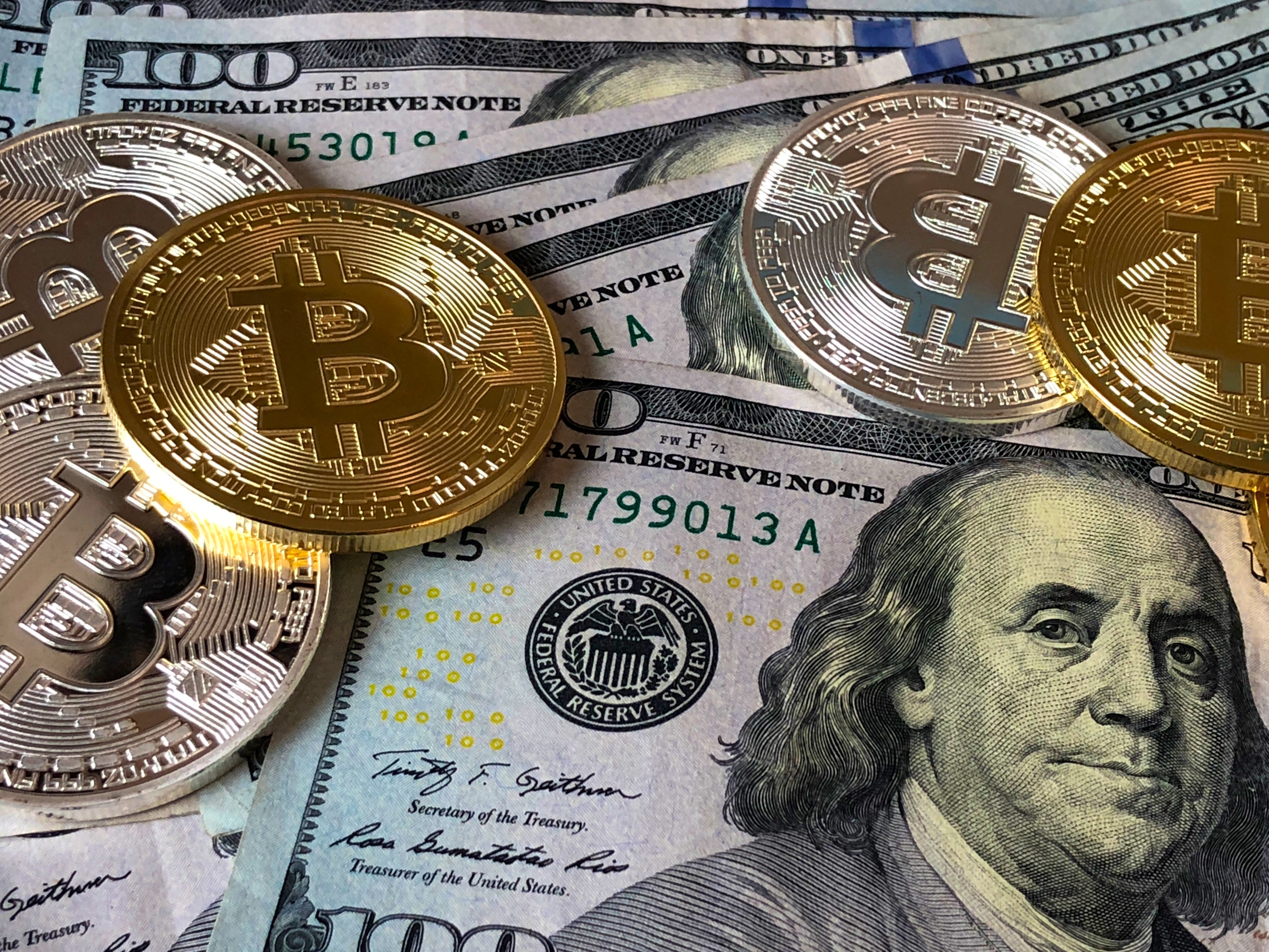 黄金和比特币:是敌是友?