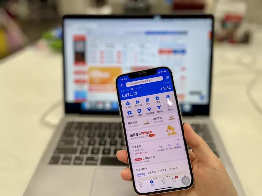 基金“出圈”，为什么越来越多的人喜欢买基金