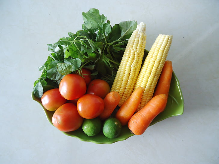 菜比肉贵重现市场 菜价季节性上涨难以推升CPI