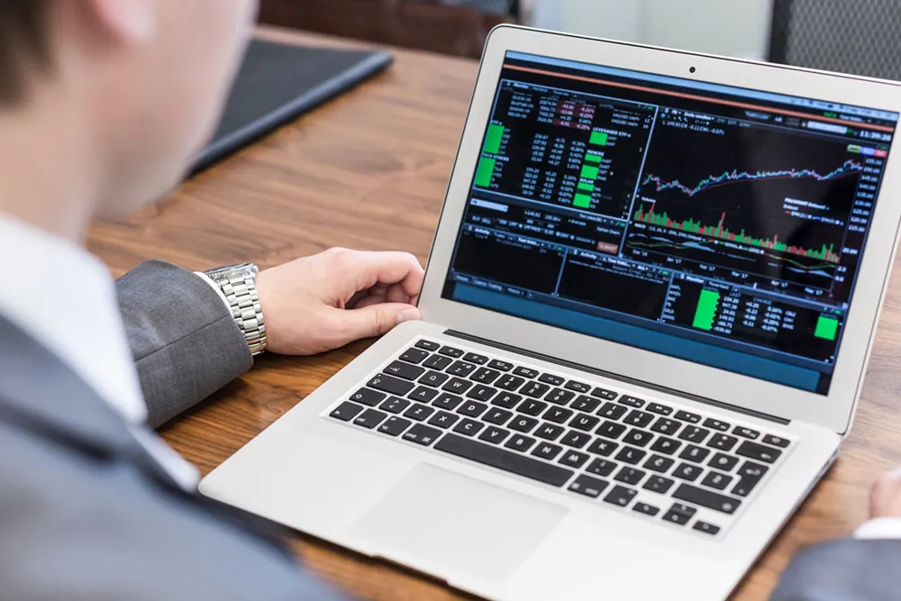 MENGENAL REGULASI DAN LEGALITAS BROKER FOREX DI INDONESIA