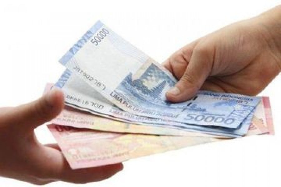 Rupiah Anjlok ke Rp14.430 per Dolar AS Pengaruh Omicron