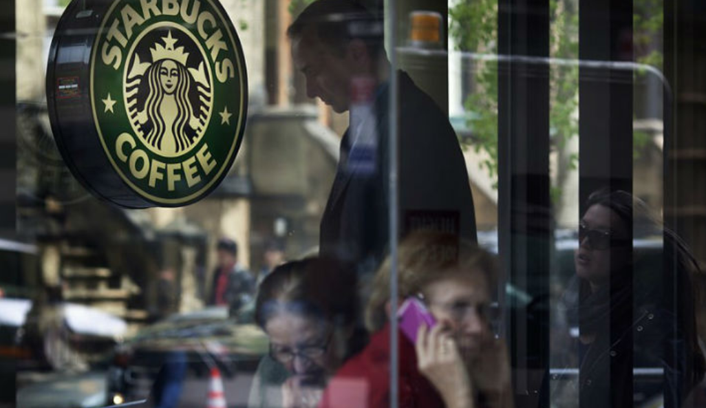 Saham Starbucks Anjlok Gegara Ulah Karyawan Nakal