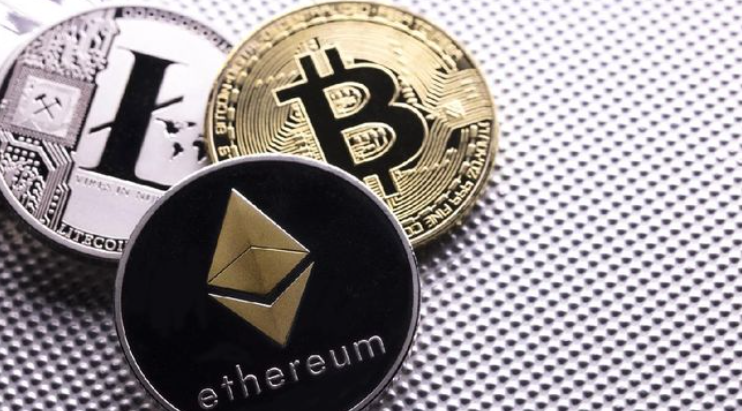 Harga Aset Kripto 'Kebakaran' pada Selasa Pagi  
