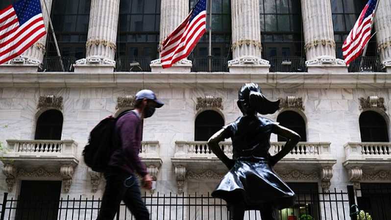 Wall Street Koreksi, Saham Teknologi Terpukul Yield Obligasi AS