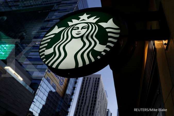 Penjualan Starbucks meleset karena kebangkitan Covid-19 di China