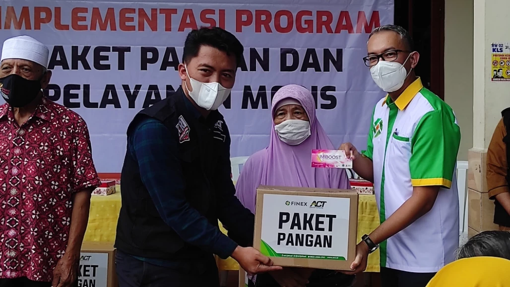 Aksi Kebaikan Hadir dari Finex Berjangka dan ACT di Kebayoran Lama