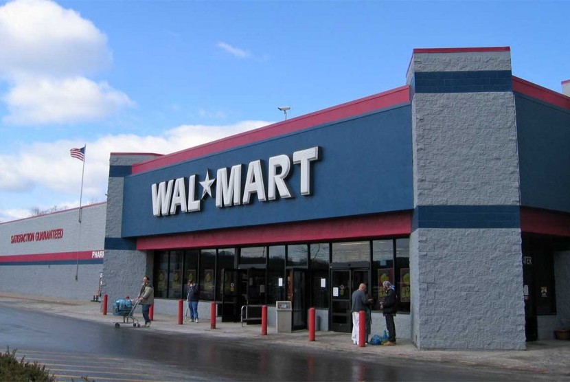 Keluarga Walton Jual Saham Walmart Rp 6,15 Triliun