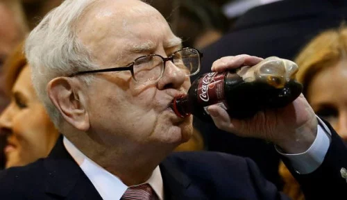Kembalikan Duit Buffett 1.500%, Ini Alasan Warren Buffett Investasi di Coca-Cola