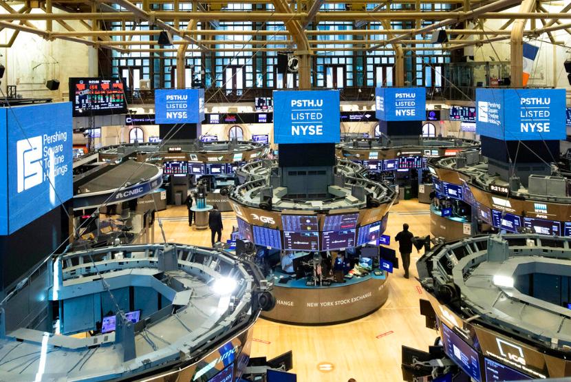 Saham Wall Street di Akhir Pekan Ditutup Melemah