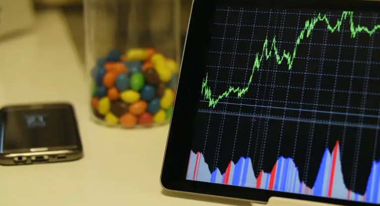 Kominfo dan BAPPEBTI Siap Blokir Akses Promosi Investasi Ilegal
