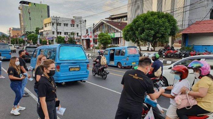 Lawan Covid-19, SGB Manado Bagikan 500 Paket Masker dan Hand Sanitizer Gratis ke Warga