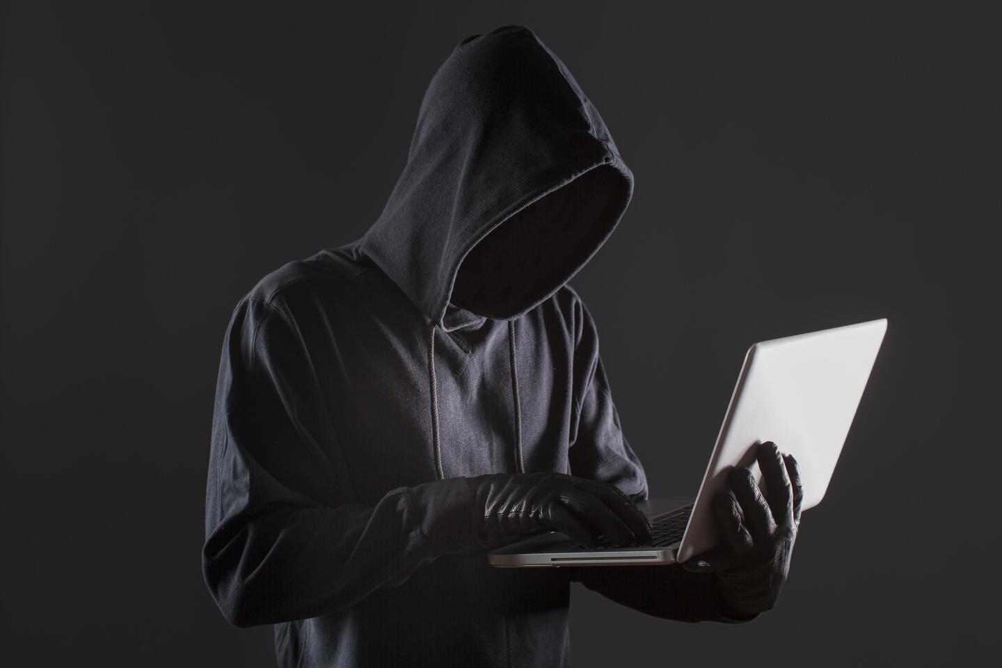 Indra Kenz jadi tersangka soal Binomo, mengapa masih banyak yang tertipu investasi binary option?