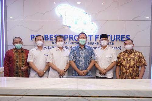 Bestprofit Futures Ekspansi Di Semarang, Fokus Edukasi Nasabah  