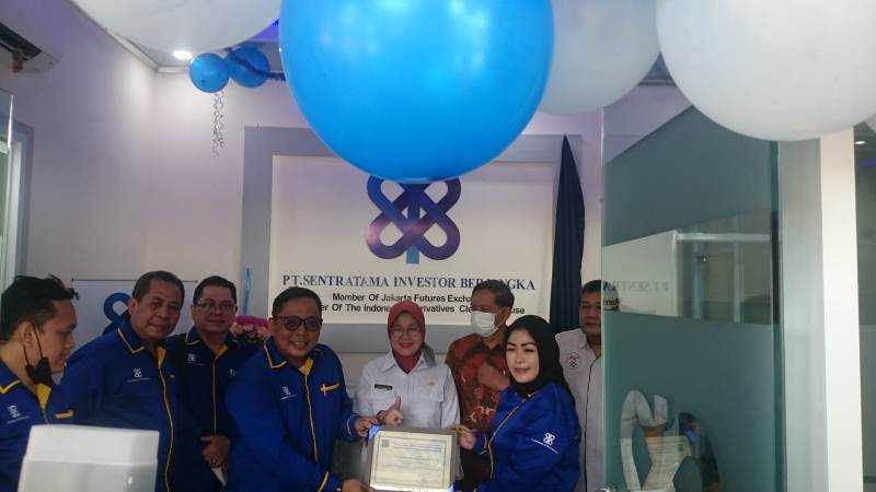PT Sentratama Investor Berjangka Tawarkan Perdagangan Berjangka Komoditi Lebih Cerdas Sumatera selatan