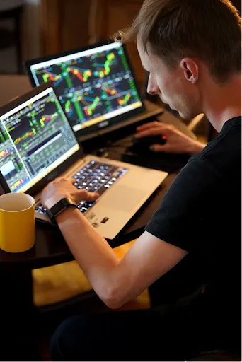 Forex Robots: What are They and Is It Worth Using Them?