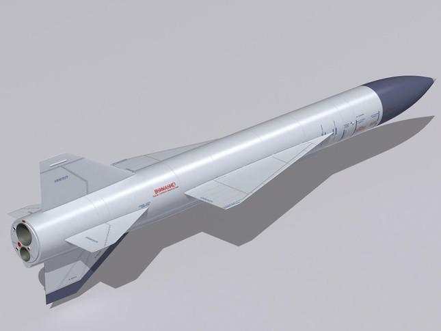 Nga tấn công lữ đoàn không quân 831 Ukraine bằng tên lửa hành trình Kh-22