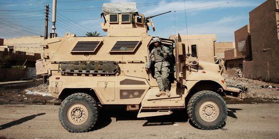 MaxxPro MRAP - ‘Lá chắn thép’ được Mỹ viện trợ cho Ukraine